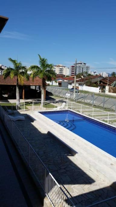 Апартаменты Apto Boramar Martim De Sa, Piscina Wi-Fi Churrasqueira 400 Mts Da Praia Карагуататуба Экстерьер фото